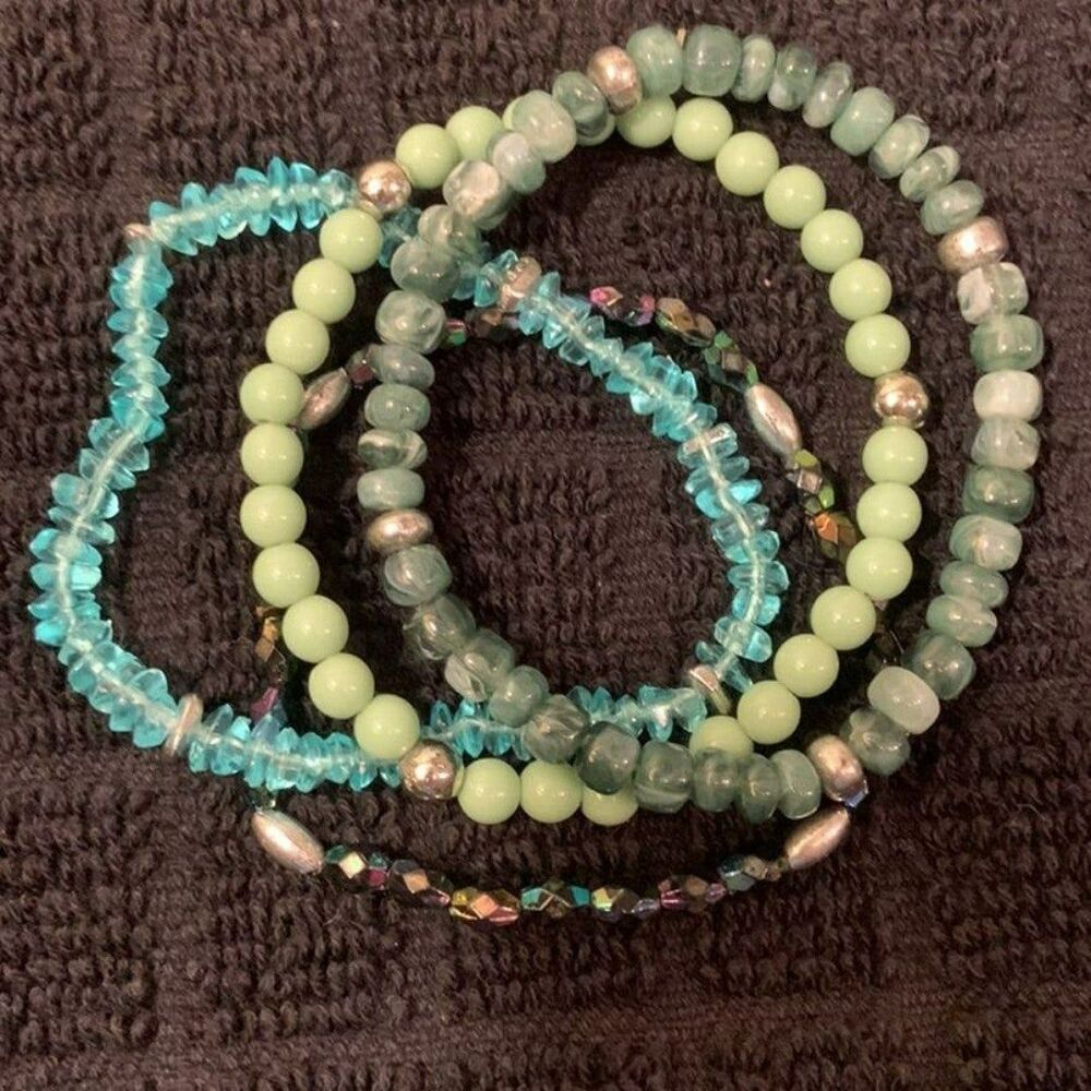 Stretchy Green Bangle Bracelets 7”